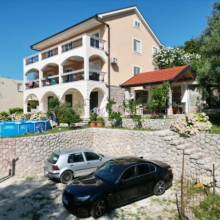 Apartmani Andrea تْشيرسيك نوفي المظهر الخارجي الصورة