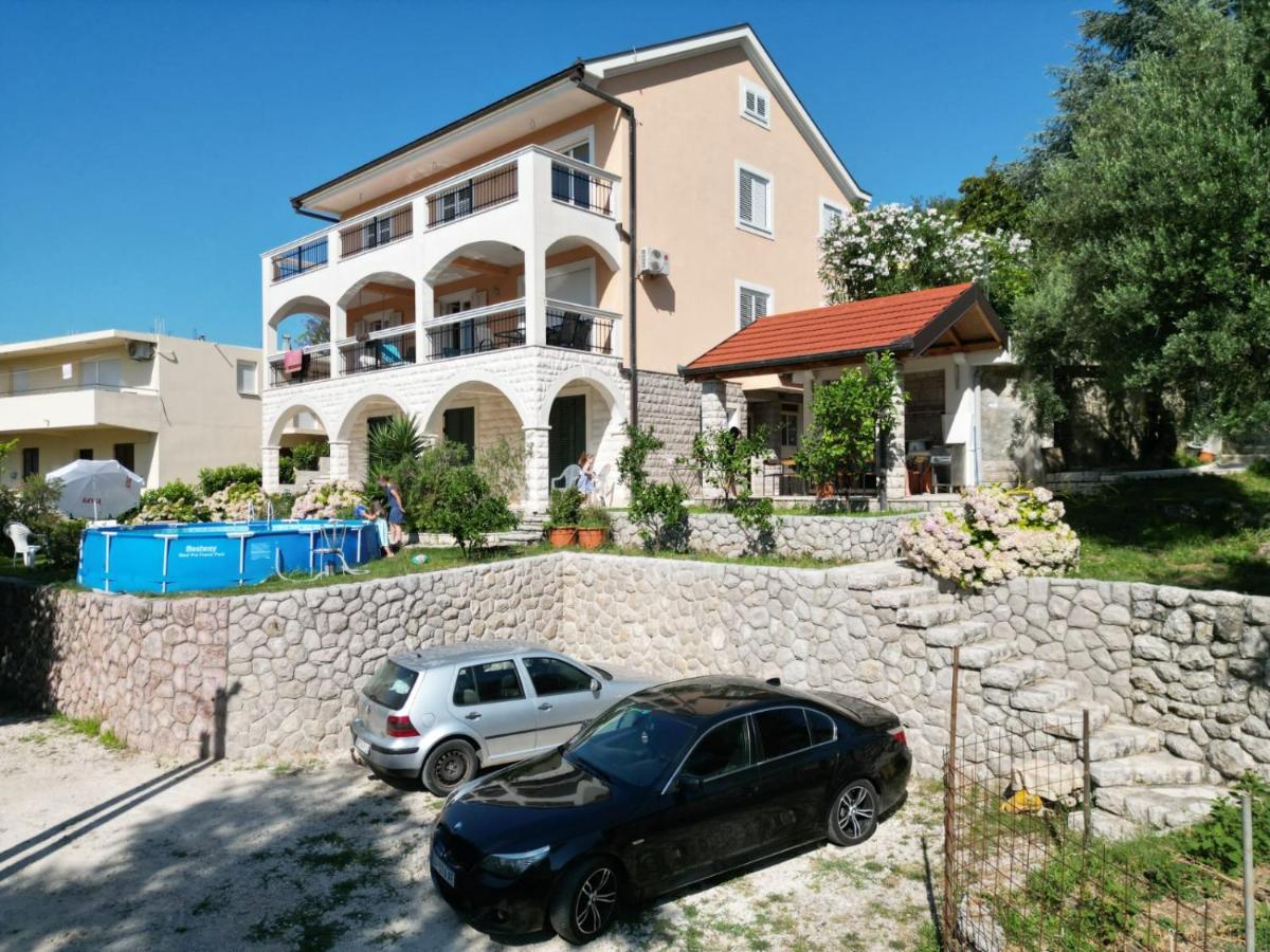 Apartmani Andrea تْشيرسيك نوفي المظهر الخارجي الصورة