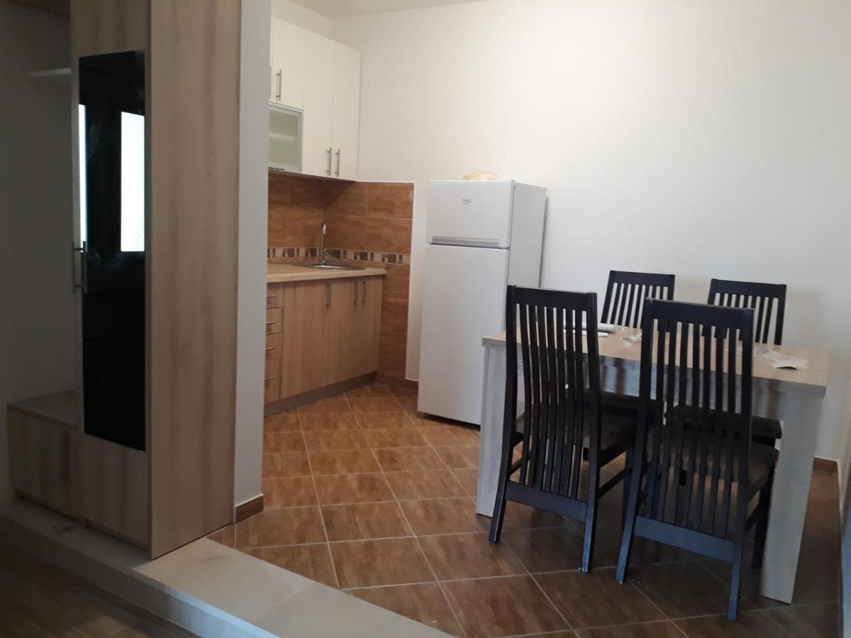 Apartmani Andrea تْشيرسيك نوفي المظهر الخارجي الصورة